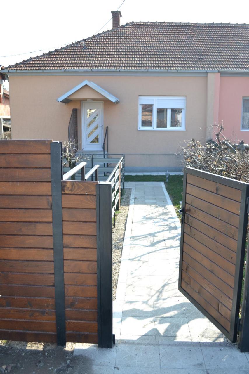 Apartments Pandora Jagodina Εξωτερικό φωτογραφία